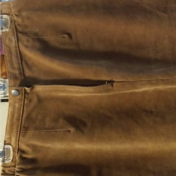 (Leather) Genuine Leather Suede Camel Whiskey Colored Skirt. - Picture 3 of 8